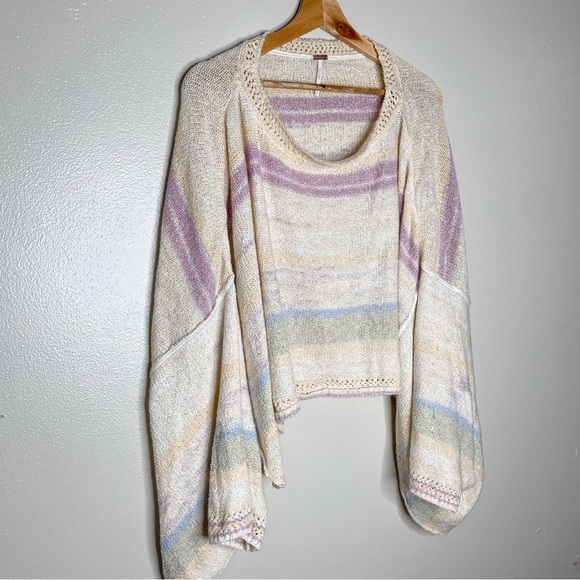 Free People Saturn Poncho Sweater Warm Sky - Picture 3 of 13